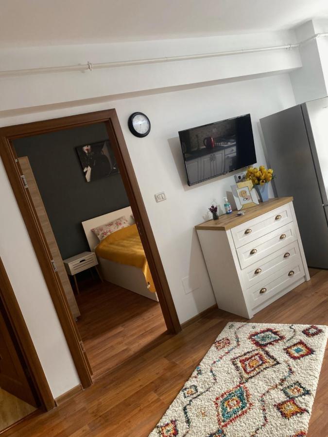 Mall Luxury Apartments Бакэу Экстерьер фото