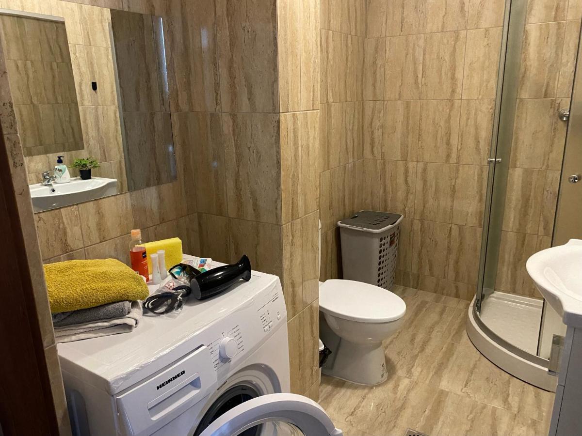 Mall Luxury Apartments Бакэу Экстерьер фото