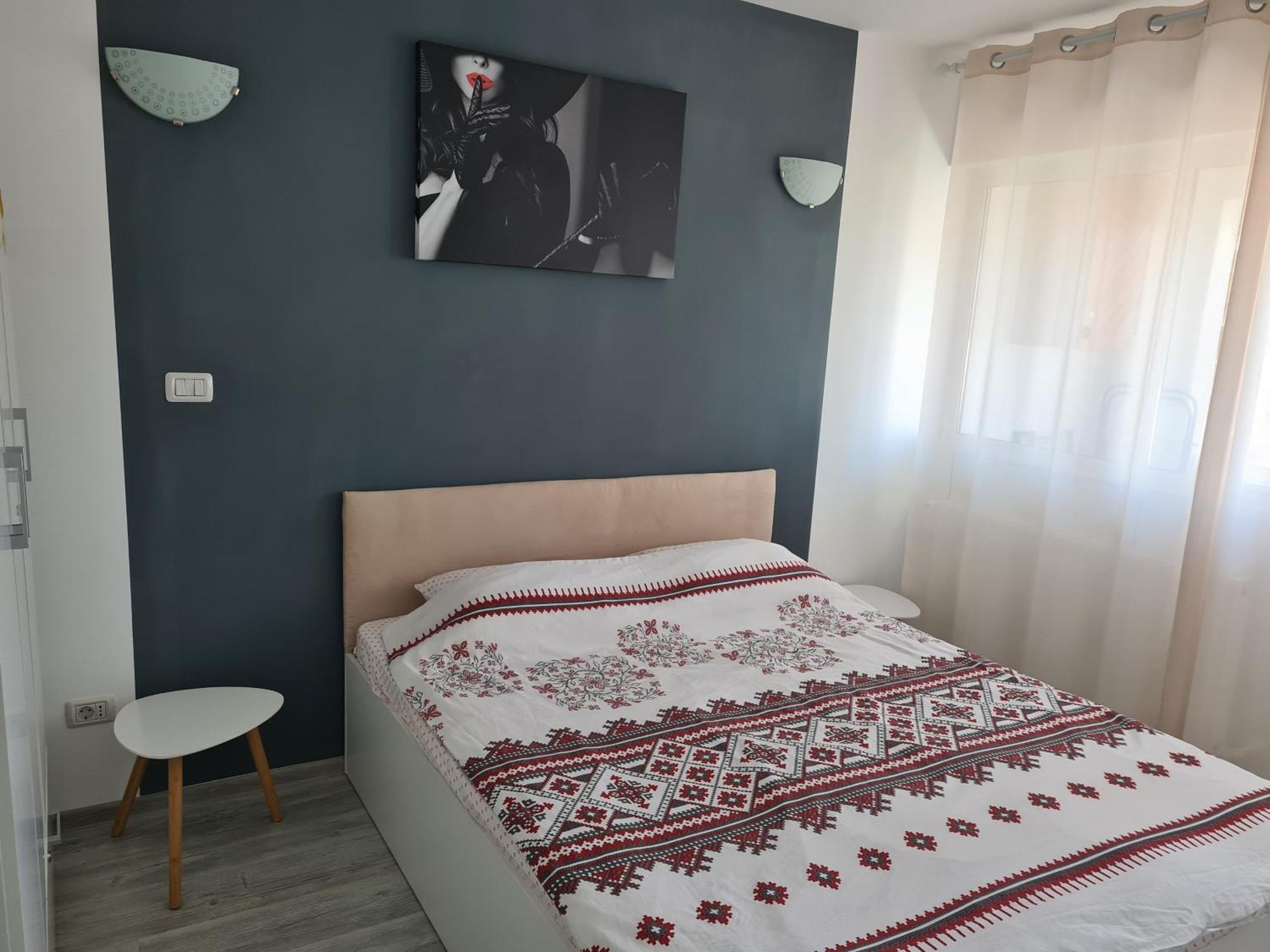 Mall Luxury Apartments Бакэу Экстерьер фото