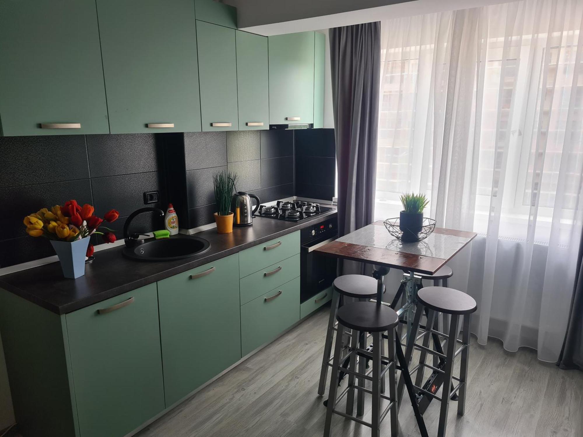 Mall Luxury Apartments Бакэу Экстерьер фото